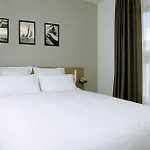 Appart'city Confort 3* Miluza