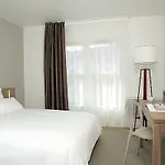 Appart'city Confort 3* Miluza