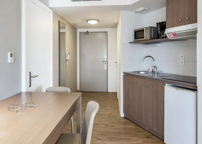 Hotel apartamentowy Appart'city Confort Miluza